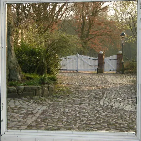 Apartment Tueschenbeker Muehle